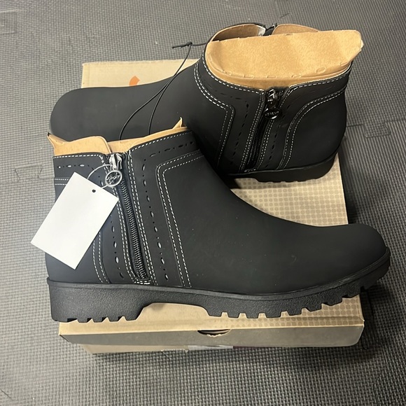 Womens Size-11 J-Sport Jenna Side Zip Up Ankle High Waterproof Boots Black - Picture 4 of 7